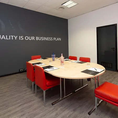 Corso Francia By Ihg 4* Turín