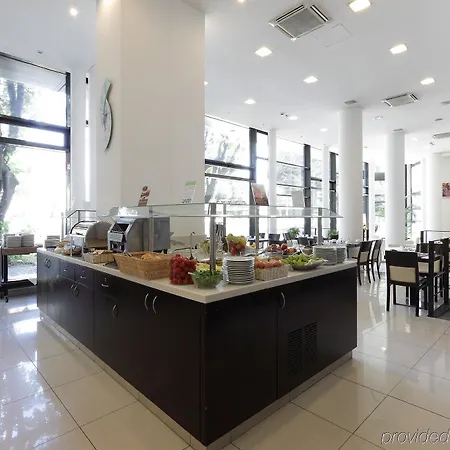 Hotel Corso Francia By Ihg 4*